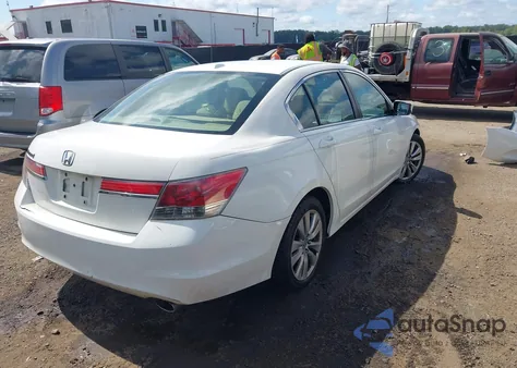 2012 Honda Accord 2.4 Ex-L from USA, damaged, VIN 1HGCP2F82CA193396